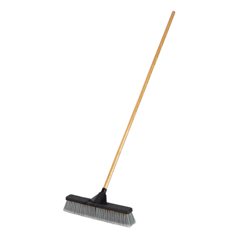 PUSH BROOMS, 18″, PET BRISTLES, FOR HEAVY DEBRIS, BLACK/GRAY