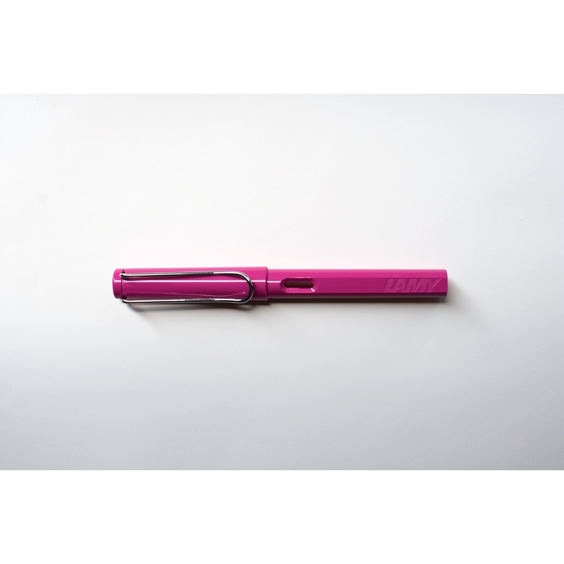 LAMY Safari Fountain Pen – Pink