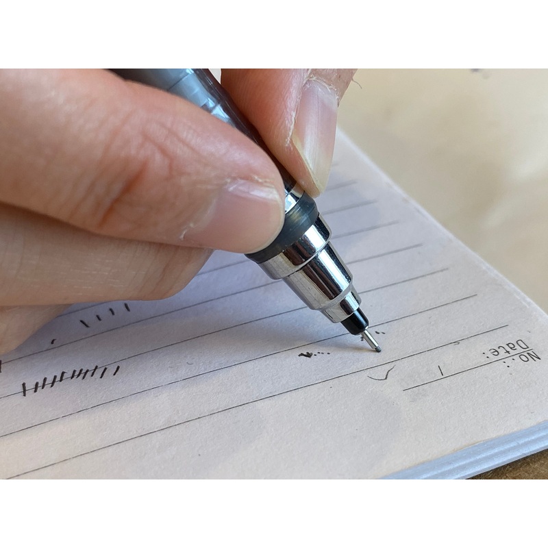Kuru Toga Advance Mechanical Pencil – 0.5mm