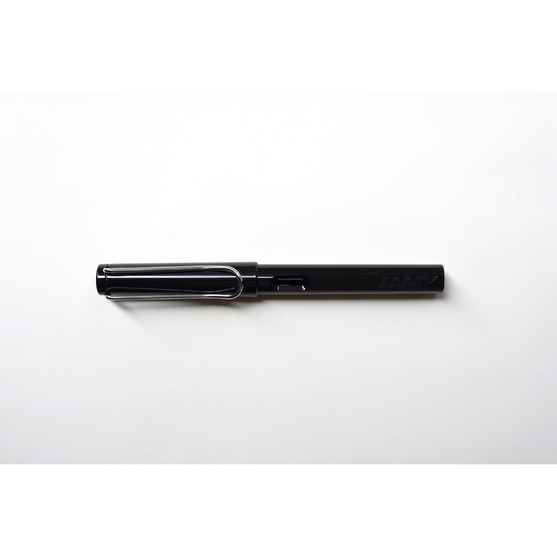 LAMY Safari Fountain Pen – Black