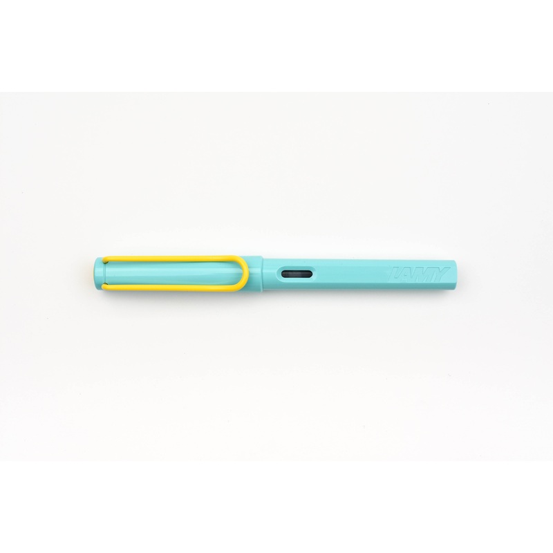 LAMY Safari Fountain Pen – Pina Colada – Special Edition 2024