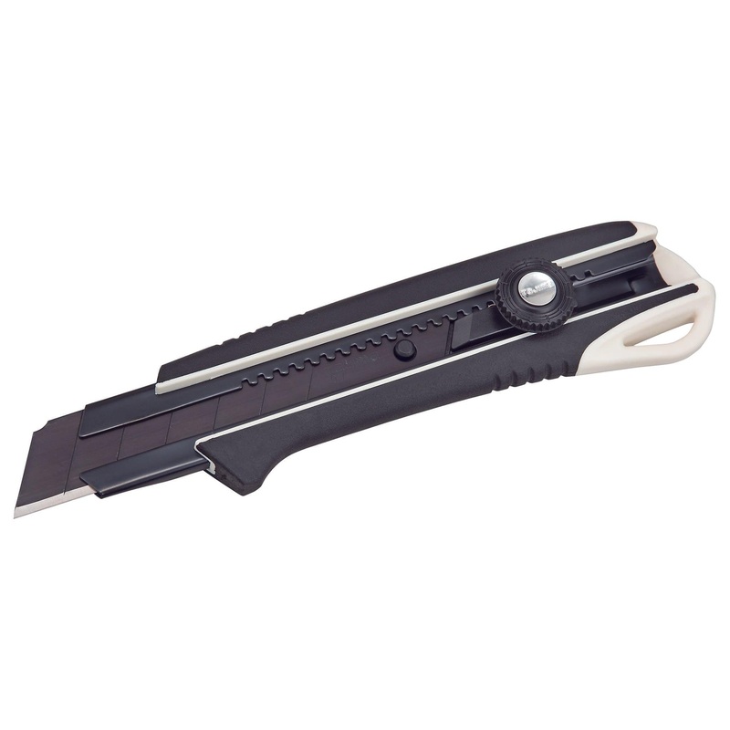 Tajima Black HD Screw-Lock Cutter DC661 Carded